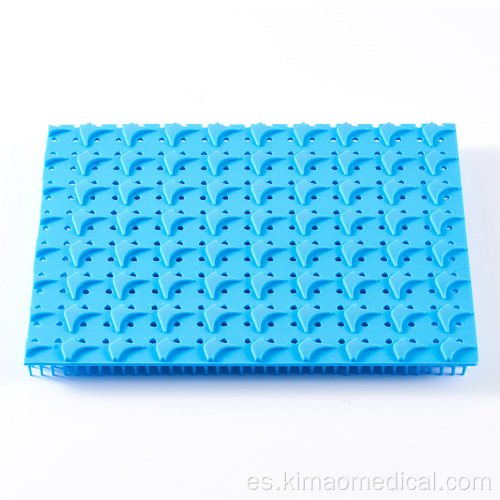 Estera de silicona para esterilización de instrumentos médicos.